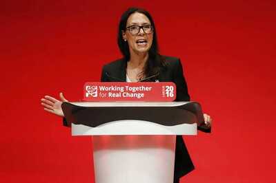 London View V | Why Did UK MP Turn Up in Delhi with Cancelled Visa? Reaction to Abrahams' Arrival May Have Been 'Provoked'