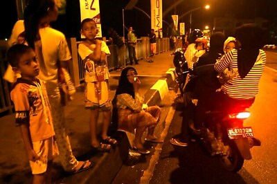 Indonesia lifts tsunami warning after quake