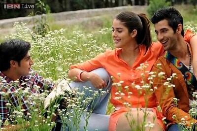 'Purani Jeans' tweet review: First day, first show