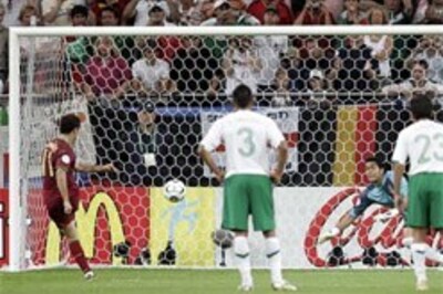 Portugal beat Mexico 2-1, win group