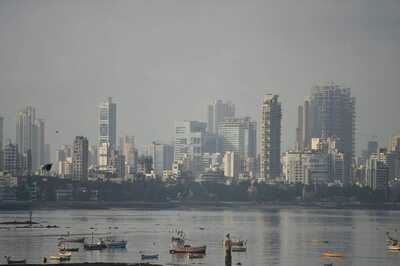 Mumbai: Ban on Paragliding, Air Balloons in Free Flight Zone Around Airport from June 23 to Aug 21