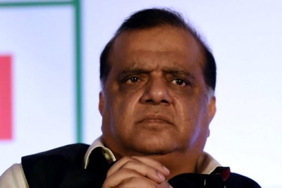 Hours Before Stepping Down, Narinder Batra's Former Office at IOA Raided by CBI
