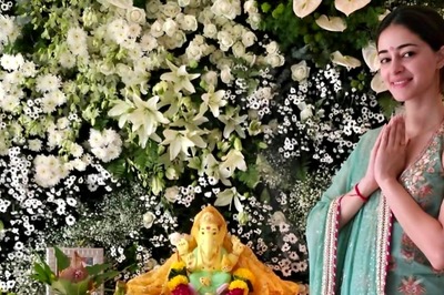 Ananya Panday Glows In A Teal Kurta Set For Ganesh Chaturthi Celebrations At Her Home