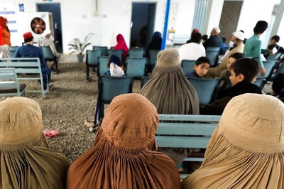 Leave Pakistan or Face Deportation: Islamabad’s Ultimatum to Illegal Immigrants Including Afghans