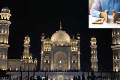 'Men Just Want to Split Bills': Viral Post Glorifying Emperors' 'Rich' Gestures Disapproved Online