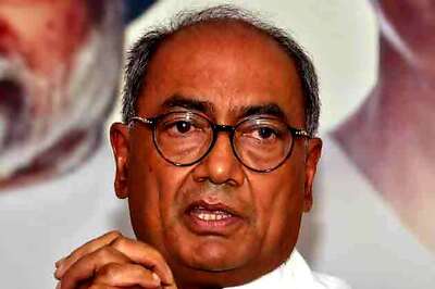 FIR against Digvijaya Singh over appointments in Congress regime