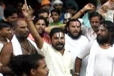 VHP meet today to discuss UP government's crackdown on 'Sankalp Sabha'