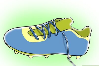 How to Size Soccer Cleats