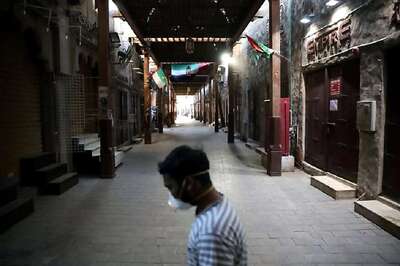 Dubai Imposes Two-Week Lockdown to Fight Coronavirus Outbreak