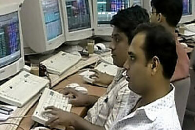 Mkt ends flat: Nifty slips below 5,000 mark