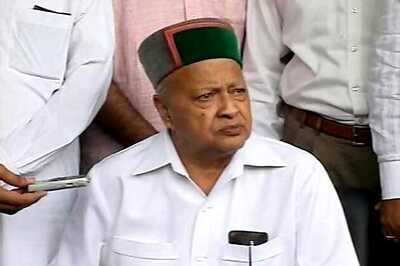HC asks CBI to give report on allegations against Virbhadra