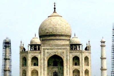 Did Taj Mahal minaret's pinnacle fall off? ASI officials say no