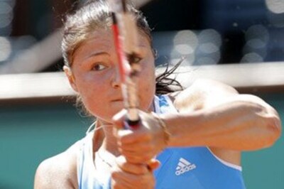Top seed Safina into third round of French Open