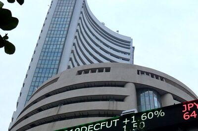 Sensex Drops 143pts, Nifty Settles at 17,516 Amid Volatility; Metal Stocks Shine