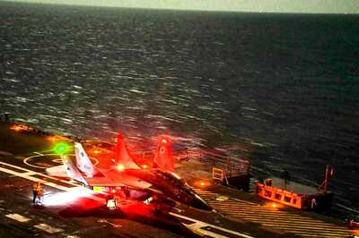 Indian Navy Achieves 'Historic Milestone' as MiG-29K Fighter Makes Night Landing on INS Vikrant | WATCH