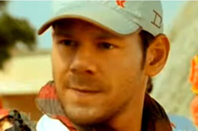 ‘Warner Babu’: Aussie Cricketer Makes a Comeback With ‘Guess Who’ Series | Watch