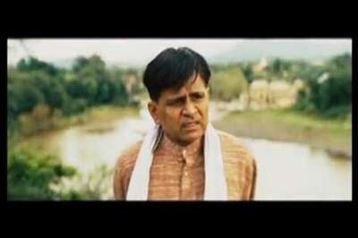 Actor Raghubir Yadav arrested for evading court