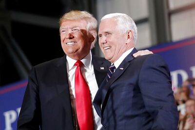 'With You 100 Percent': US Vice President Mike Pence Passes Trump's Message to Venezuela's Guaido