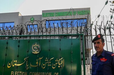 Pakistan's Poll Body Gears Up to Hold President's Election by March 9