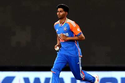 'Mayank Hasn't Touched 150': Bangladesh Commentator Takes Jibe at IND Pacer, Gets Brutal Reply from Murali Karthik