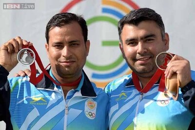 CWG 2014: Sanjeev Rajput clinches sliver, Narang gets bronze in shooting