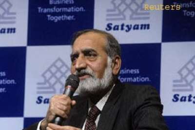 Karnik named Satyam chairman; iGate backs out