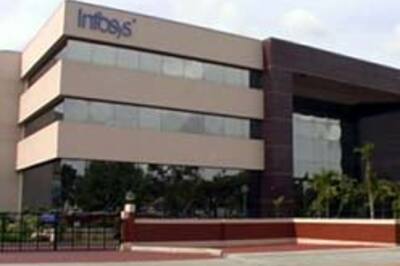 Infosys raises exit barrier for staff