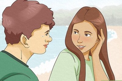 Sapphic Relationship: Definition & Differences to Lesbianism