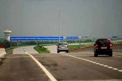 Noida: 8 Firms Allotted Land Along Yamuna Expressway, Rs 288cr Investment, 21k Jobs Likely