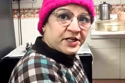 'Chupchap Kha': Mum Hilariously Convinces Son to Eat Pakodas on Healthy Diet