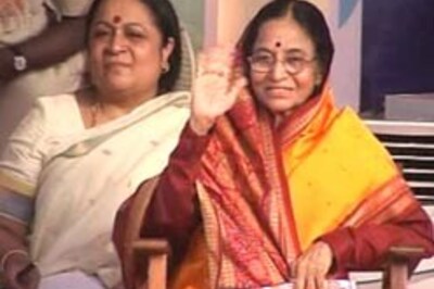 Prez releases stamps to mark IAF's 7th b'day