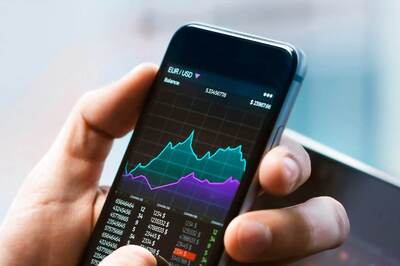 Market Bloodbath: Sensex Drops 1,500 pts, Nifty Down by 480 pts; What Investors Should Do