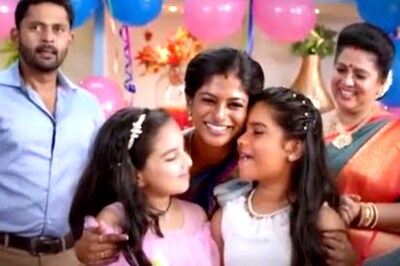 Bharathi Kannamma Birthday Special Episode To Air Soon; Fans Can't Wait Because...