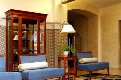 Embrace Nostalgia with Vintage Elements in Home Decor