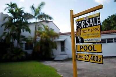 U.S. housing market pushes ahead, trade flows improve