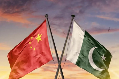 China on Mediation Mission to 'Bridge' Differences Between Pakistan and Iran