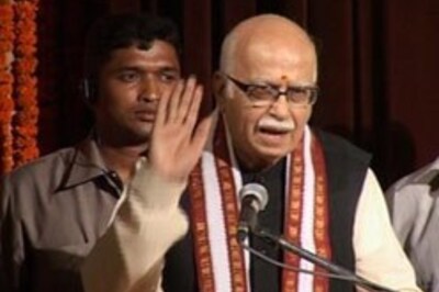 Advani slams PM counter terror plan, wants POTA