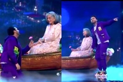 Indian Idol 12: Zeenat Aman Grooves to Do Lafzon Ki, Bhor Bhaye