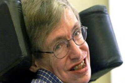 Stephen Hawking hopes to go to space