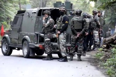 Three Militants, Soldier Killed During Encounter in Jammu & Kashmir's Pulwama, Operation Ongoing