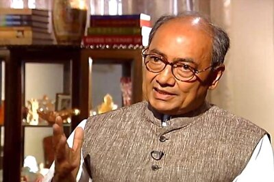 Congress leader Digvijaya Singh takes dig at Modi