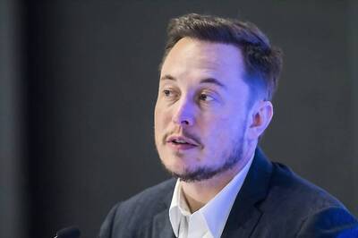 Elon Musk Apologises for Calling British Thai Cave Rescuer 'Pedo'
