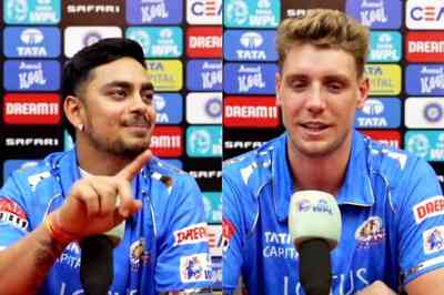 Watch: Kishan and Green Turn 'Journalists', Discuss Mumbai Indians' 5-Star WPL Run