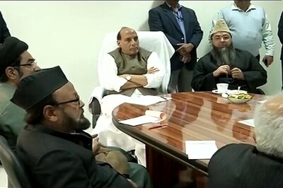 Rajnath meets Muslim clerics on ISIS attempt to lure Indians