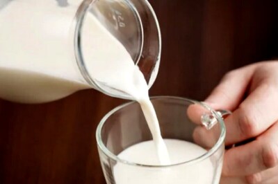 Maharashtra's Yelegaon Gawali Village Doesn't Sell Milk, But Distributes it for Free of Cost. Here's Why