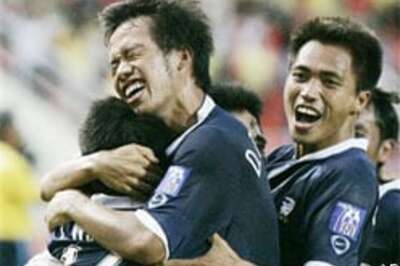 Thailand beat Oman in Asian Cup