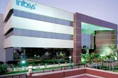 Infosys plans no lay offs; to go on with recruitment