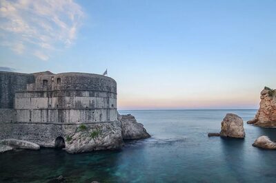 THIS Game of Thrones Locale in Europe Bans Suitcases; Details Inside