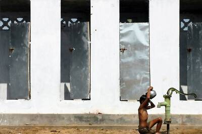Not a Single Toilet Built in Delhi Under Swachh Bharat Mission: CAG