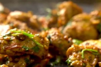 Spice Up Your Cooking Repertoire With This Simple Tawa Chicken Recipe